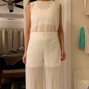 White lace pantsuit set